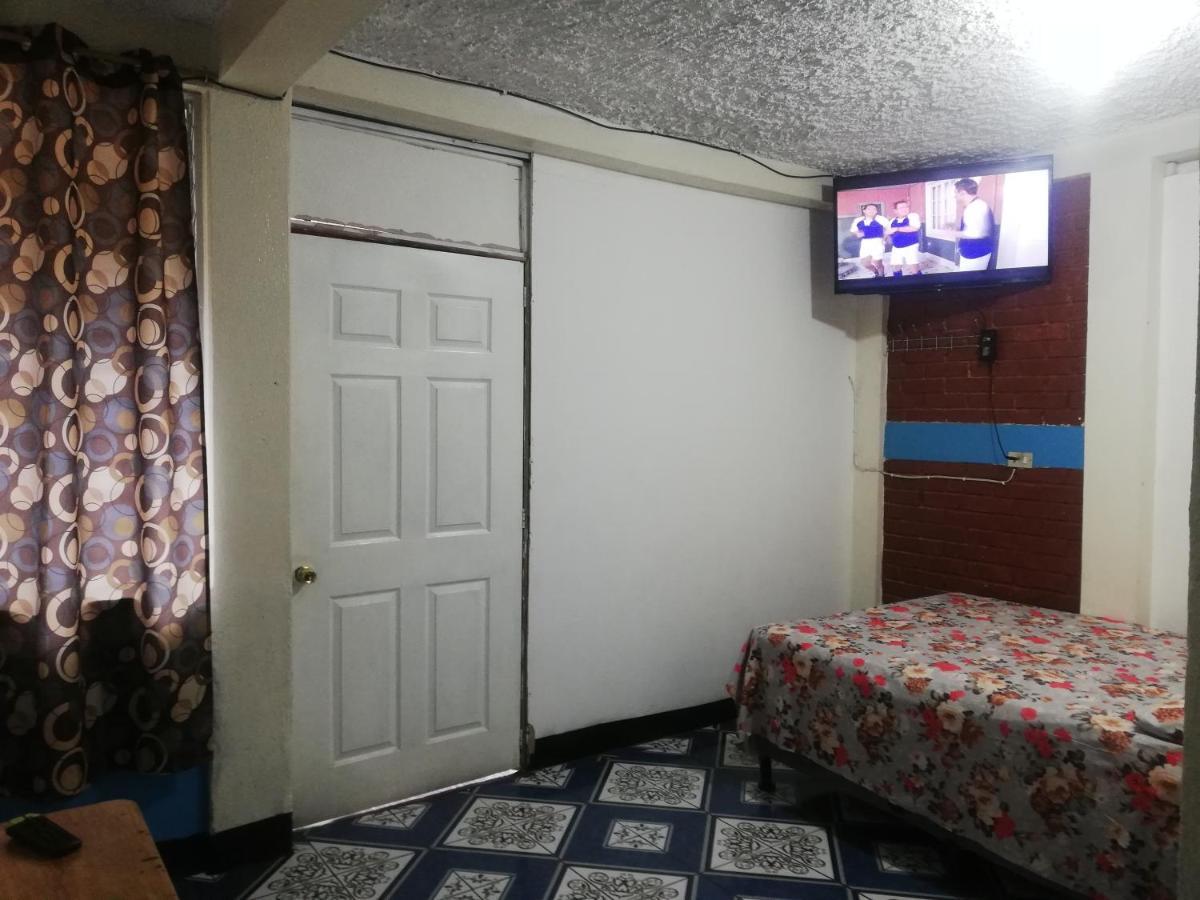 Hotel El Meson Guatemala Kültér fotó